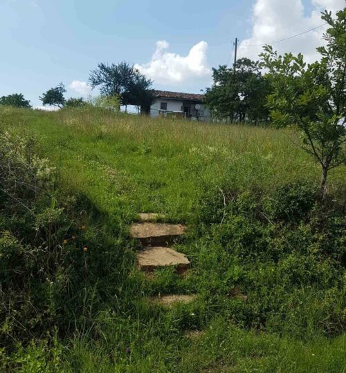 Къща в село, с. Малоградец, Търговище област, 93кв.м.